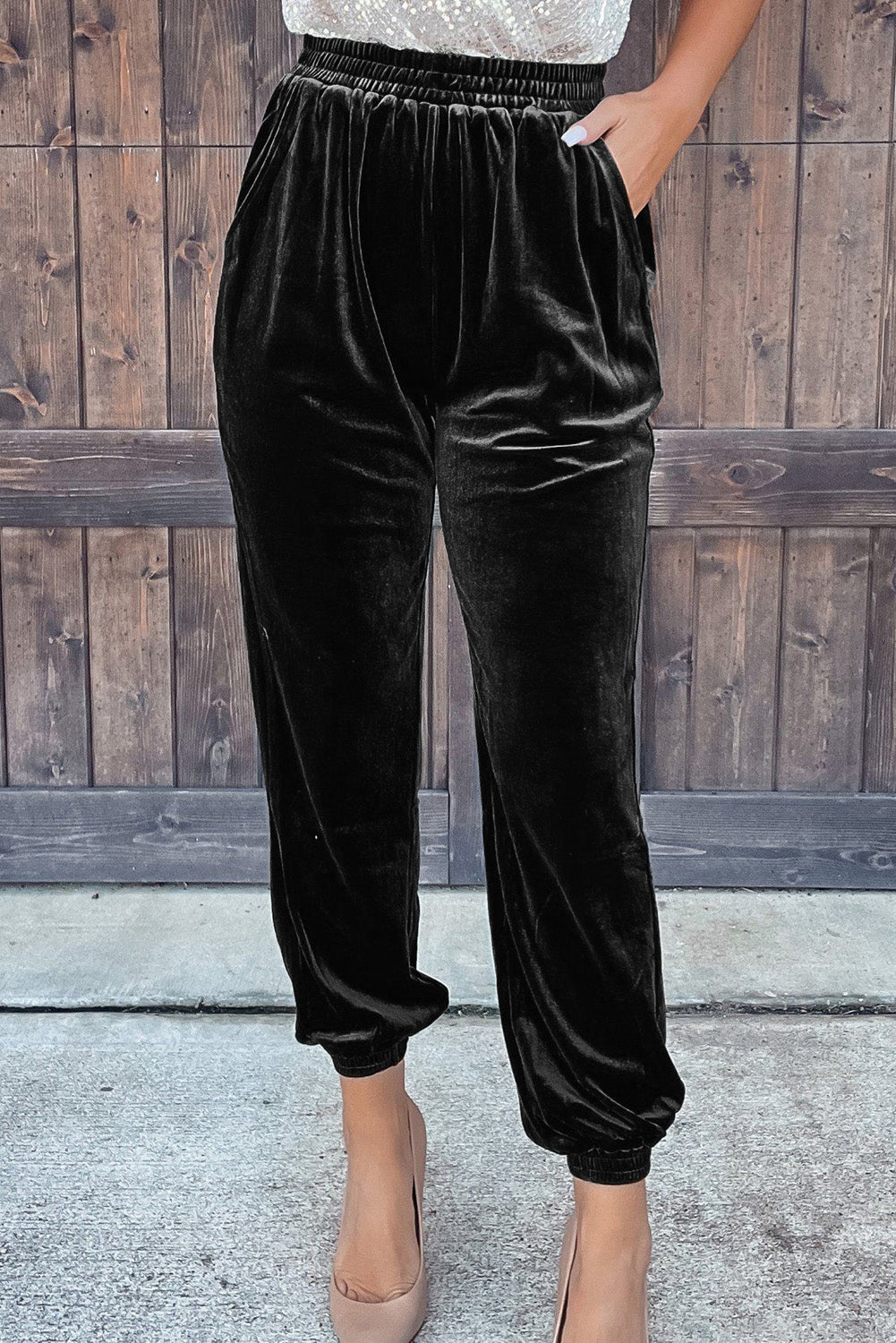 Black Solid Velvet Jogger Pants - Mudiwa 