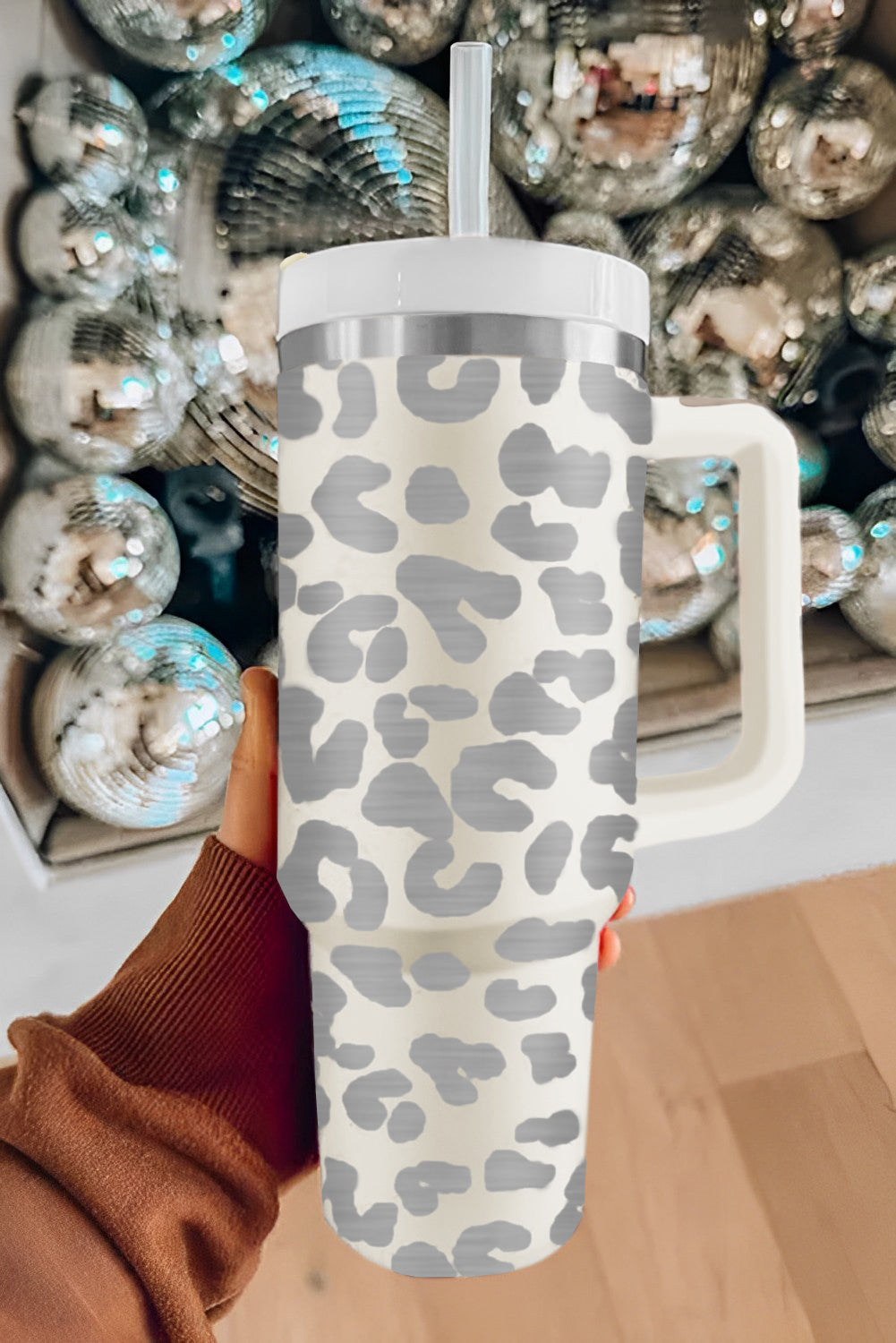 White Leopard Print 40OZ Stainless Steel Portable Cup with Handle - Mudiwa 